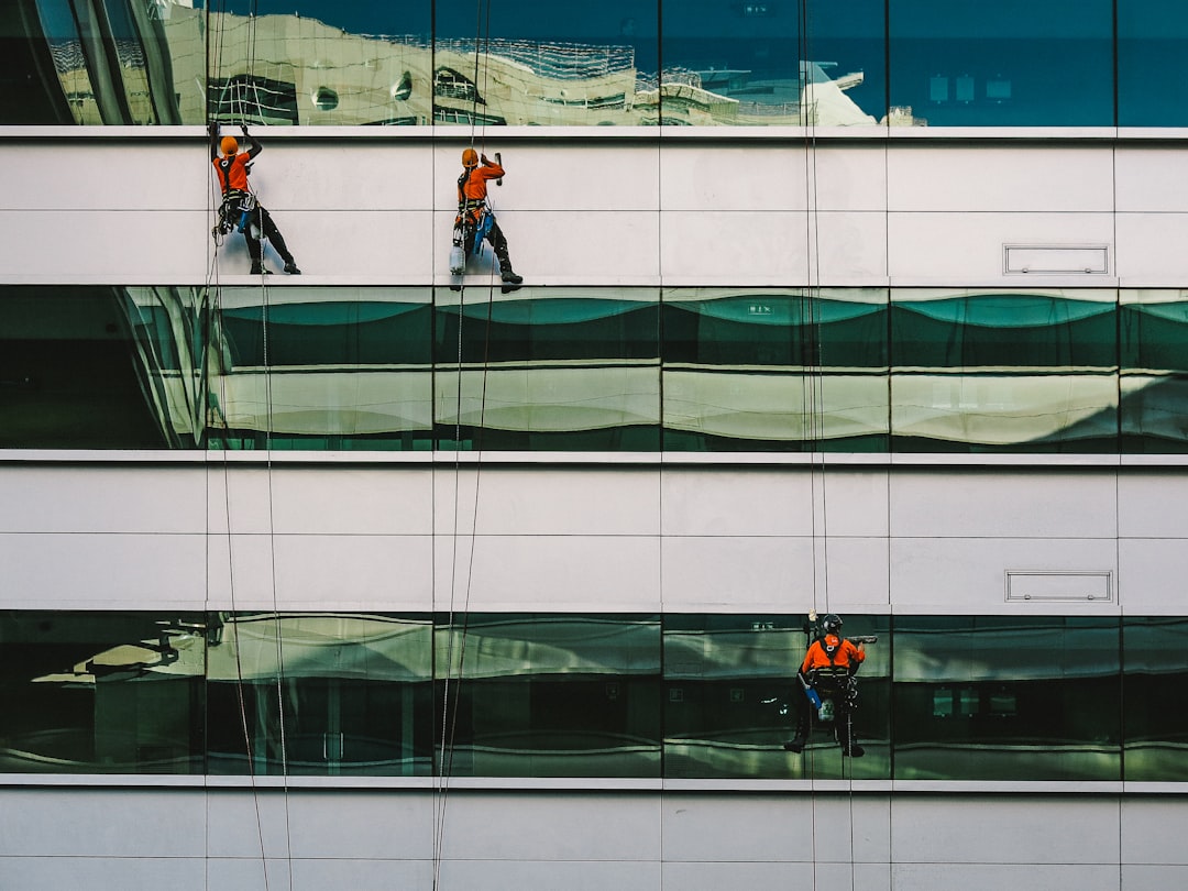 services-03 window cleaners in lisboa